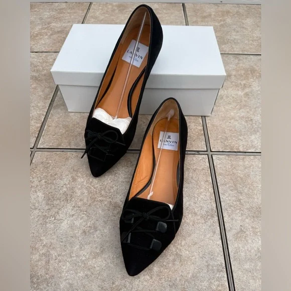 Lanvin en Bleu Women's Black Suede Shoes - Picture 4 of 16